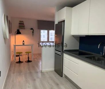 Alquiler de piso en Calle Ancora - Photo 1