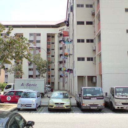 Blk 209 Tampines Street 21 (Tampines), HDB 3 Rooms - For Rent - Photo 1