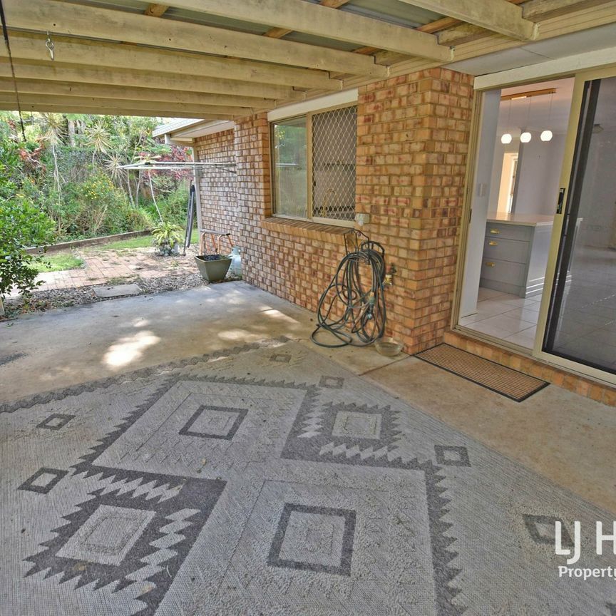 Hamptons Inspired Style – Prime Kallangur Location - Photo 1