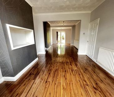 3 bedroom semi-detached house to rent - Photo 3