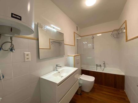 Magnifique appartement de 2.5 pièces Vieille-Ville - Foto 3