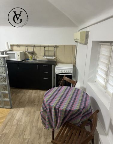 Garsoniera - Cismigiu - Facultatea de drept - Photo 3