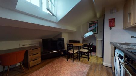 1 bedroom flat to rent - Photo 2