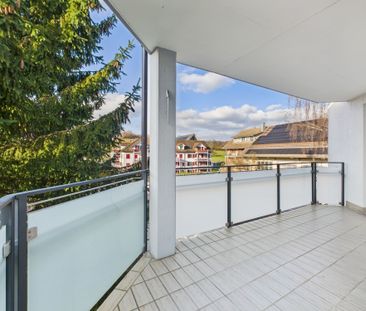 Wonderful 1.5-room apartment with balcony and fireplace in Warth-We... - Photo 6