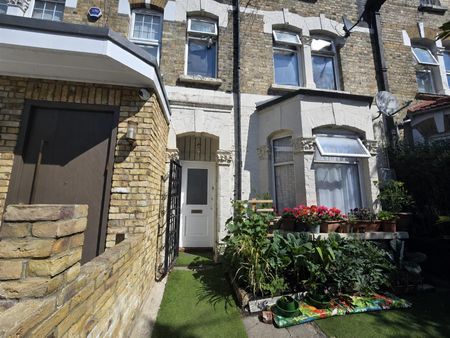 Gladesmore Road, London N15 - Photo 4
