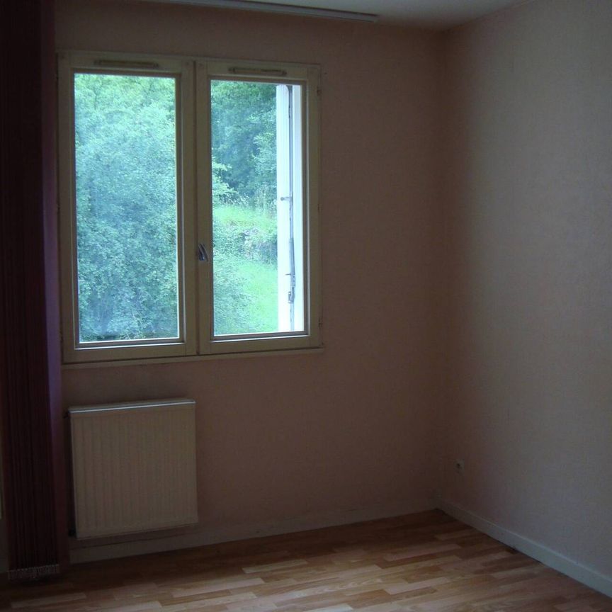 Location appartement 2 pièces 49 m² à Privas (07000) - Photo 1