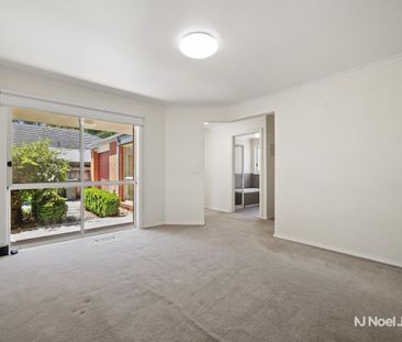 2/2 Oak Lane, CROYDON SOUTH - Photo 2