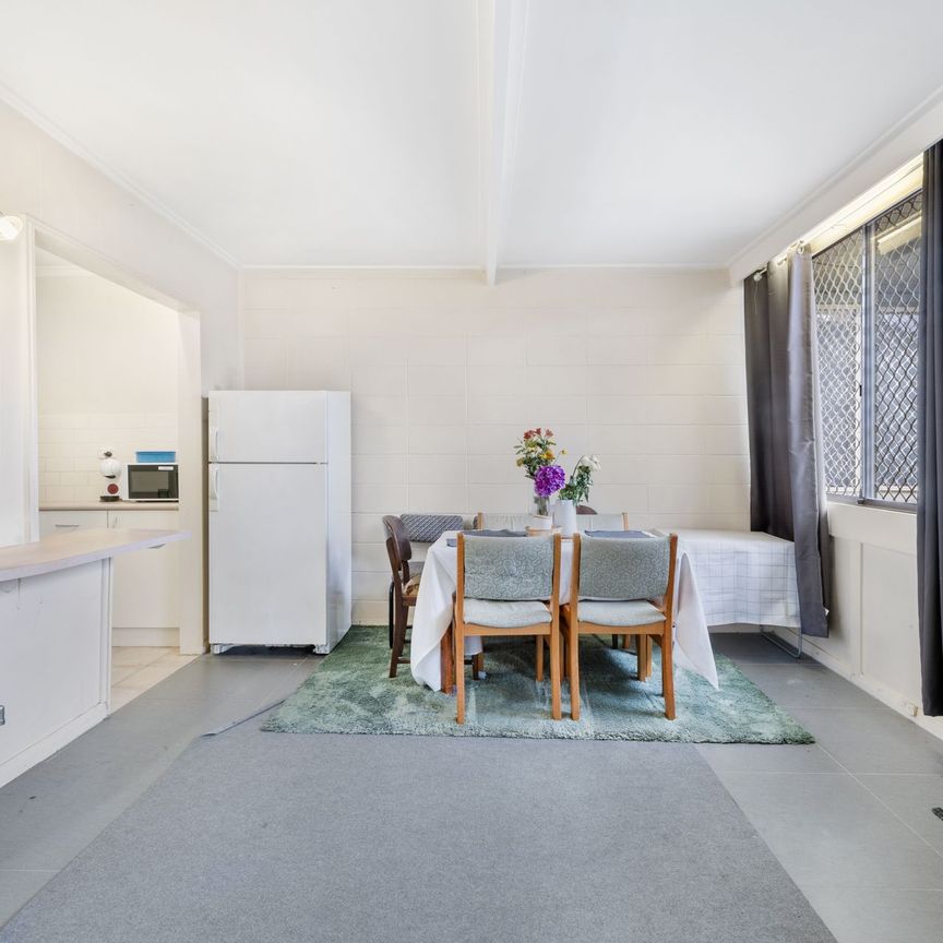 3/126 Henderson Road, Queanbeyan - Photo 1