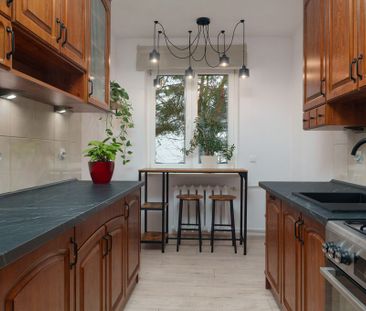 Przytulne mieszkanie z ogródkiem metro Natolin - Photo 4