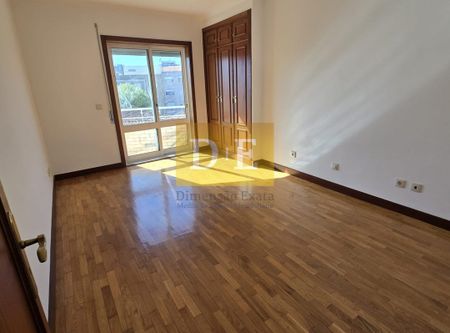 Ermesinde, Valongo, Bragança 4445-310 - Photo 2