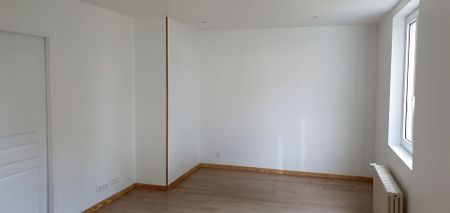 VILLEMANDEUR BOURG - Photo 3