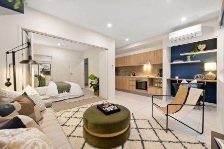 Unit 37/902 Logan Road, Holland Park West. - Photo 2