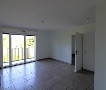 Location Appartement 2 pièces 45m² LORMONT 33310 - Photo 1