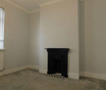 4 bedroom house to rent - Photo 3