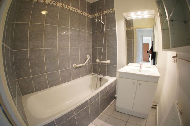 Location Appartement 3 pièces 67m² ANGERS 49100 - Photo 1
