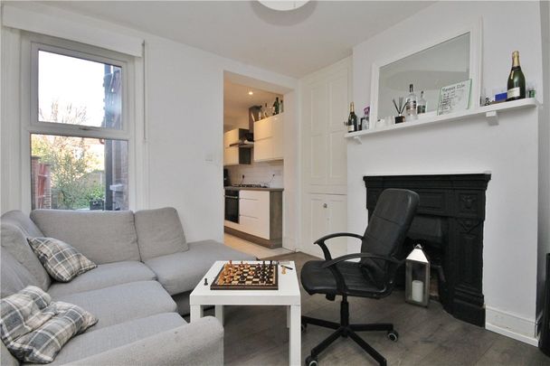 Acacia Road, Guildford, Surrey, GU1 1HL - Photo 1