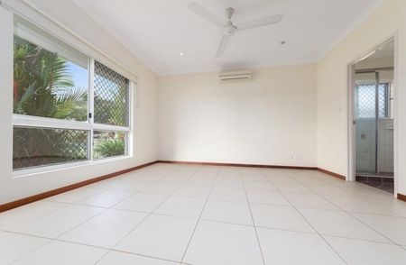 31 Mcaulay Street - Photo 2