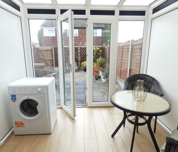 3 bedroom terraced house to rent - Photo 3