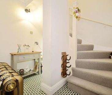 2 bedroom terraced house to rent - Photo 6
