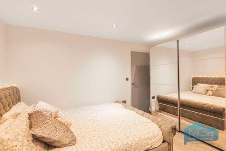 Colney Hatch Lane, Muswell Hill, London, N10 - Photo 4