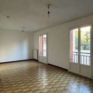 Studio - Aix-En-Provence (13100) - 36.1 m² - - Photo 2