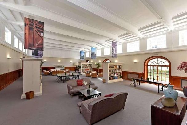 Scott Avenue, Southfields, SW15 - Photo 1