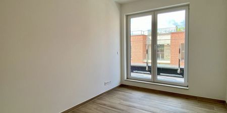 Appartement te huur in Louvain-la-Neuve voor € 1.580 met 3 slaapkamers - Photo 2