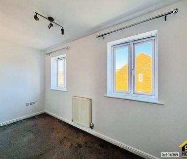 3 bedroom terraced house to rent - Photo 6