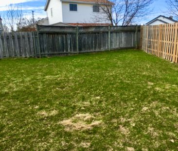 For Lease - 7701 Cortina Crescent Unit# Upper, Niagara Falls, Ontario - Photo 1