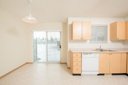 Grove Estates - Photo 4