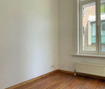 Appartement te huur in Antwerpen voor € 750 met 1 slaapkamer - Photo 2