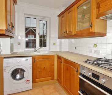 2 bedroom flat to rent Selwyn Road - Photo 4