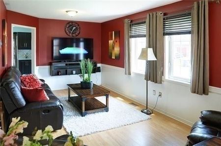 For Lease - 95 Bunchberry Way, Brampton, Ontario - Photo 3