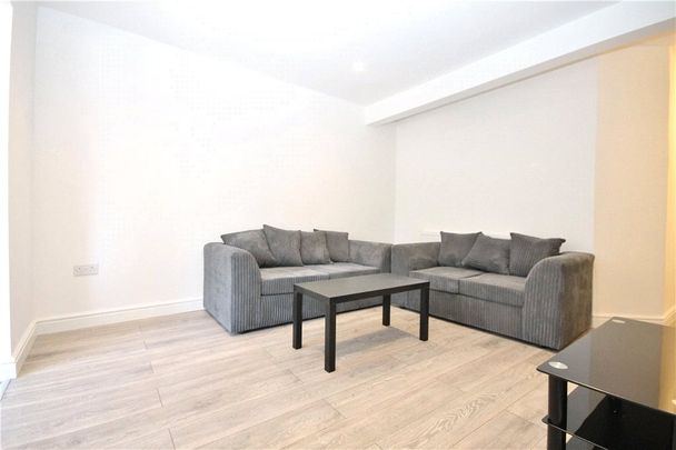 Osborne Road, Egham, Surrey, TW20 9RN - Photo 1