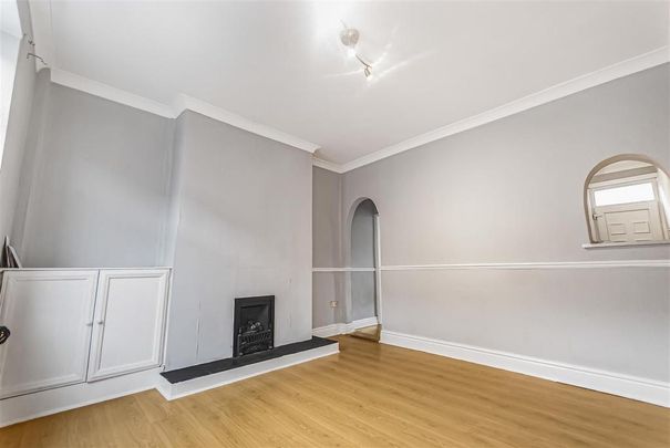 2 bedroom house to rent - Photo 1