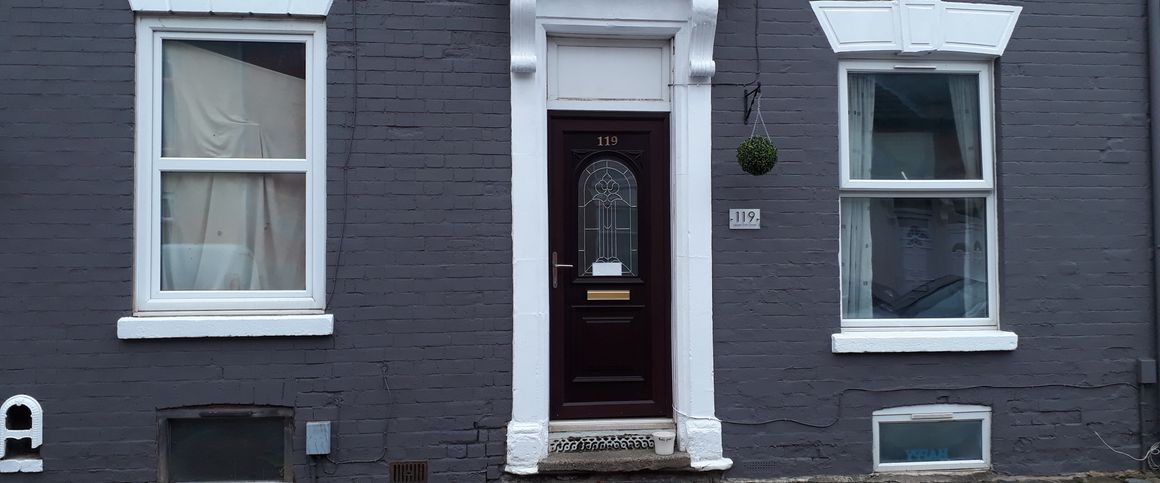 Fantastic Shared House in Central Northampton Purple - Photo 1