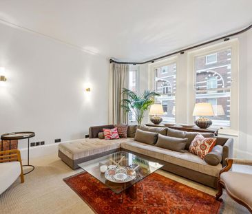 An immaculately presented two bedroom apartment to rent in the hear... - Photo 3