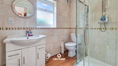 3 bedroom semi-detached house to rent - Photo 4