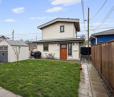 2 Bed 1.5 Baths New Laneway House in East Vancouver - Photo 1