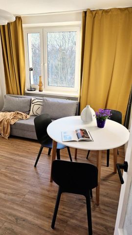 Urocze mieszkanie z pięknym widokiem na Ochocie 46 m² - Photo 3