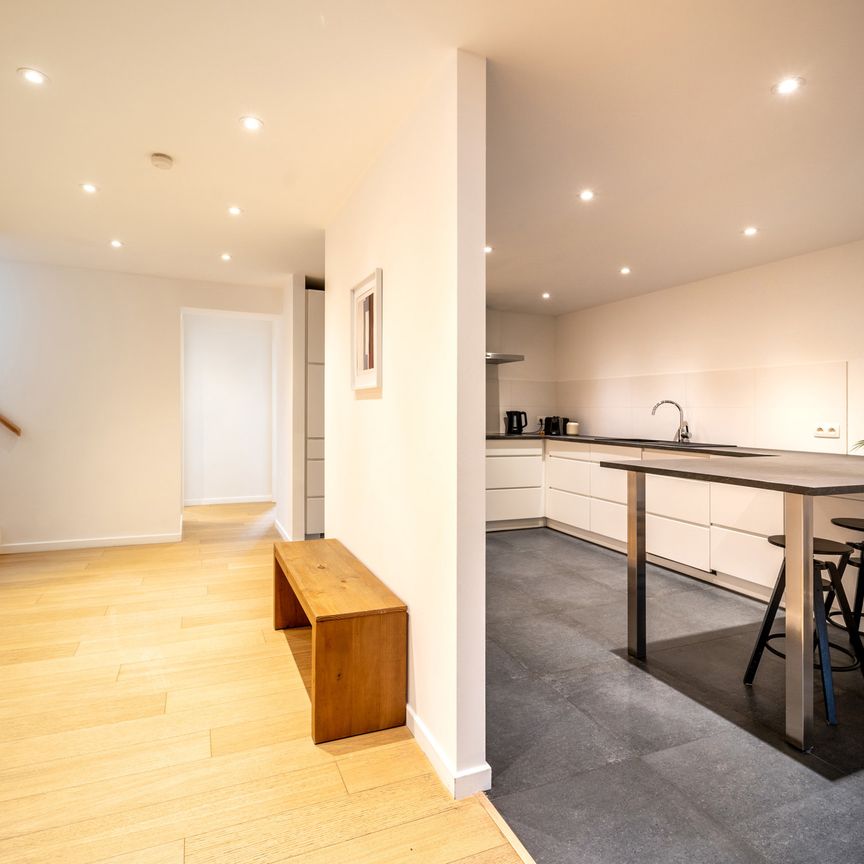 Stephaniaplein, Sint Gillis - Foto 1