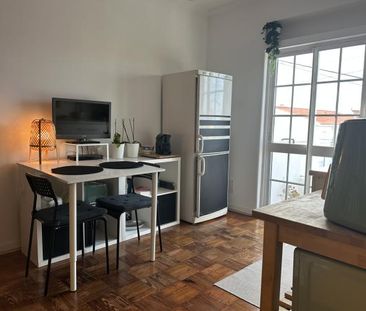 Bedroom In São Domingos de Rana, (available from 21th december) - Foto 6