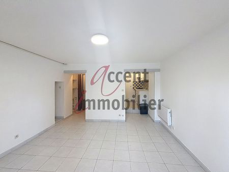 Cabannes : Appartement 35 m² au RDC, - Photo 2