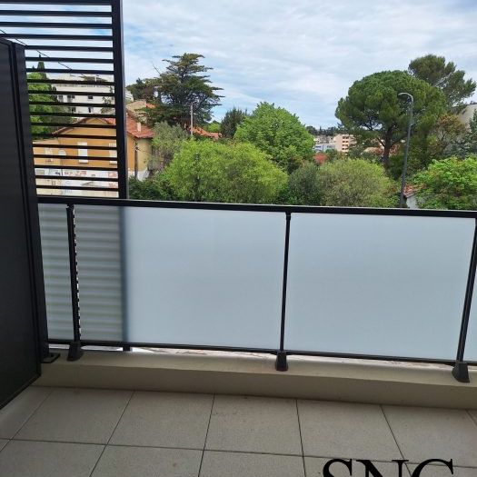 T2 AVEC TERRASSE ET PARKING - Photo 1