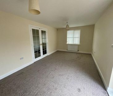 3 bedroom detached house to rent - Photo 3