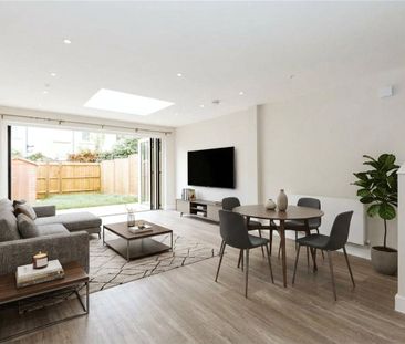 Mina Park Crescent, - Photo 2