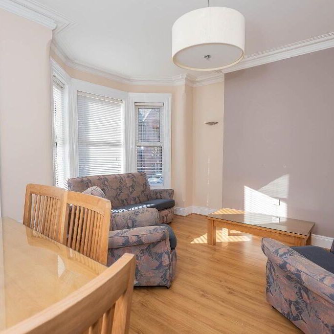 126a University Avenue, Belfast, BT7 1GZ - Photo 1