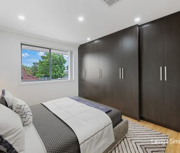 Spacious & Gracious - An Entertainer's Delight - Photo 4