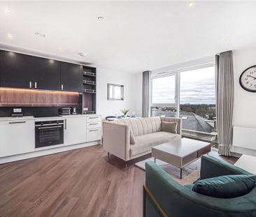 Eden Grove, Staines-upon-Thames, TW18 4ZU - Photo 6