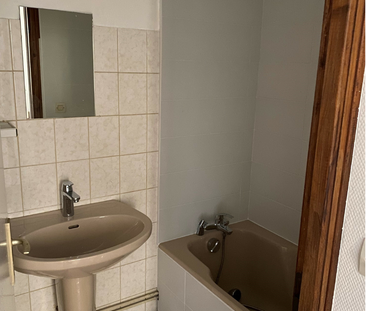 Location Appartement 2 pièces 50m² PONT A MOUSSON 54700 - Photo 2